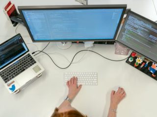 frontemd-developer-4-600x400